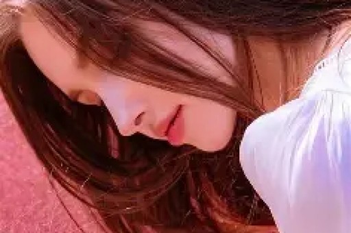 明星婚内出轨：捞钱第一离婚第二