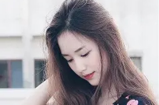 韩国女星拍电影期间意外怀孕导演河正宇慌了当即做出一个决定